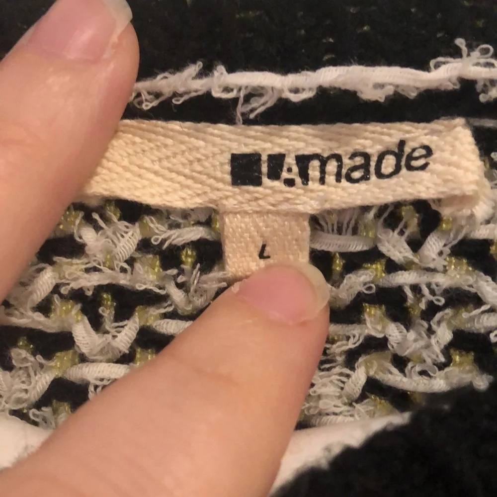 LAMade Black and White Sweater, size Large